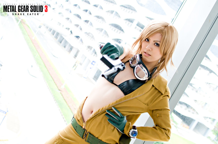 cosplaymania_2012_metal_gear_solid_snake_eater_03_by_portpolyonamo1979-d5gu5wt